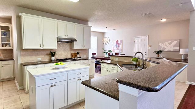 3628 Dripping Springs Drive, Plano, TX 75025