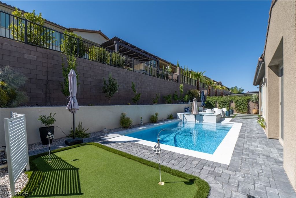 207 Cactus Sunrise Street, Las Vegas, NV 89138 — photo 4