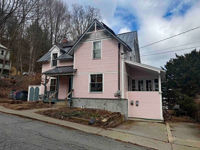81 Chapin Street, Brattleboro, VT 05301