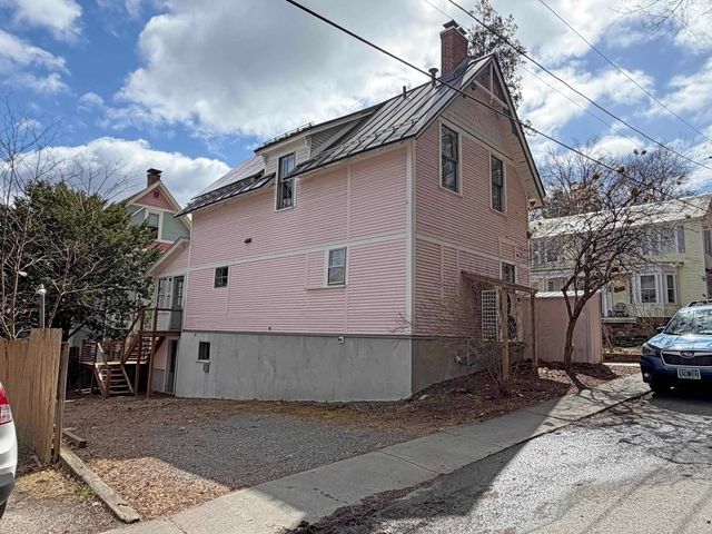 81 Chapin Street, Brattleboro, VT 05301