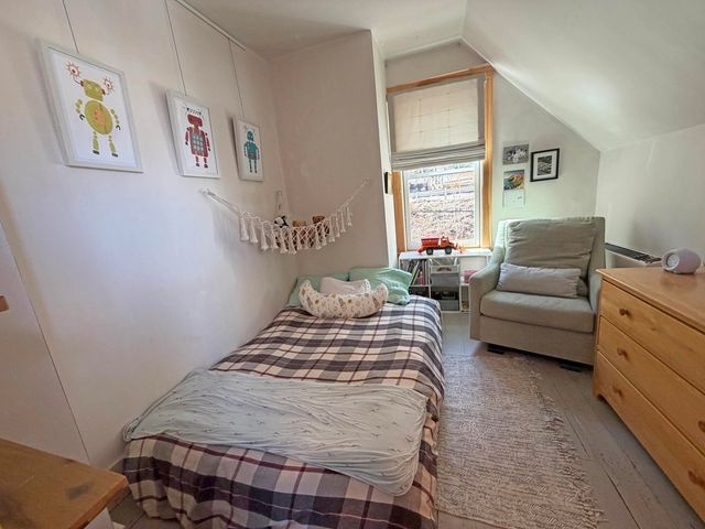 81 Chapin Street, Brattleboro, VT 05301
