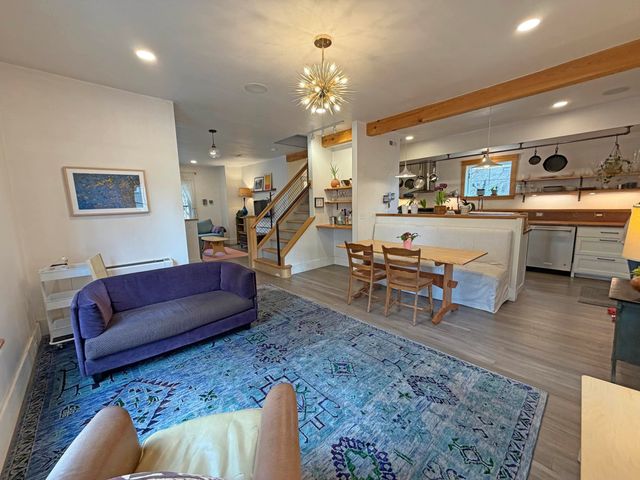 81 Chapin Street, Brattleboro, VT 05301