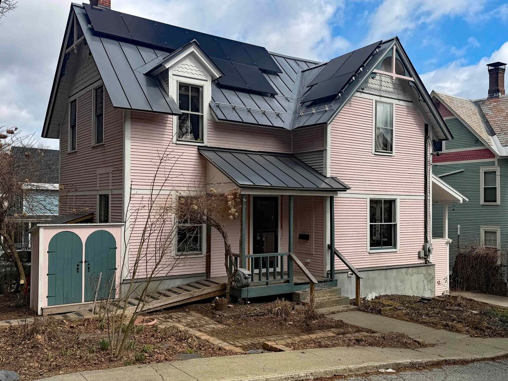 81 Chapin Street, Brattleboro, VT 05301