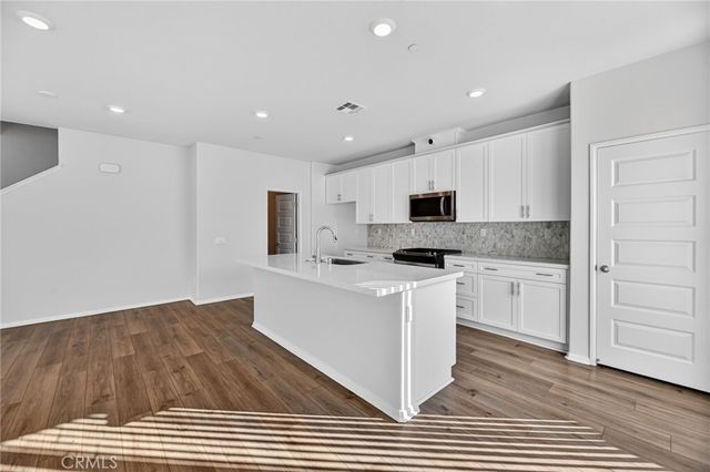 28246 139 Heirloom, Temecula, CA 92591