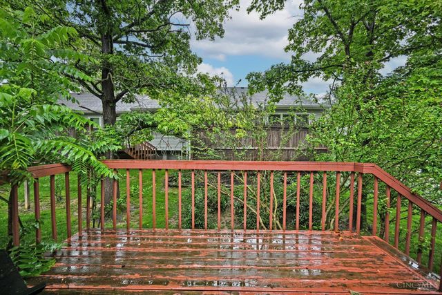 5461 Hanover Circle, Cincinnati, OH 45230