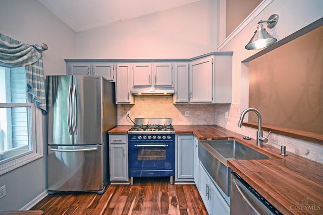 5461 Hanover Circle, Cincinnati, OH 45230