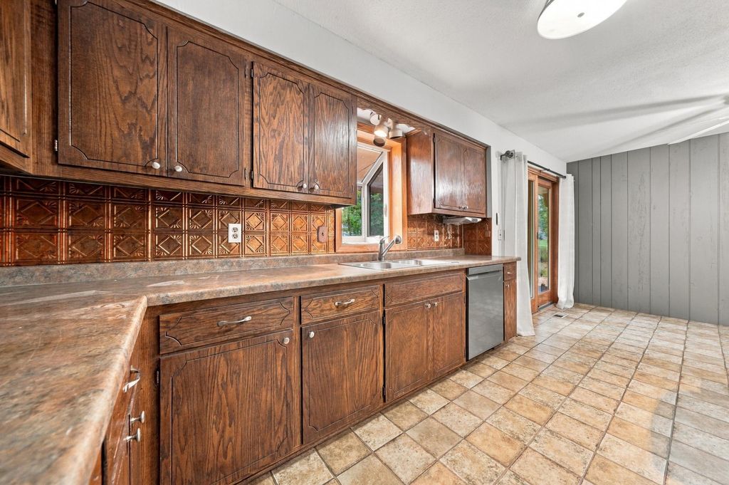 10248 Washburn Circle S, Bloomington, MN 55431 — photo 5