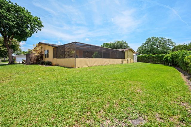 8350 NW 23rd Street, Pembroke Pines, FL 33024