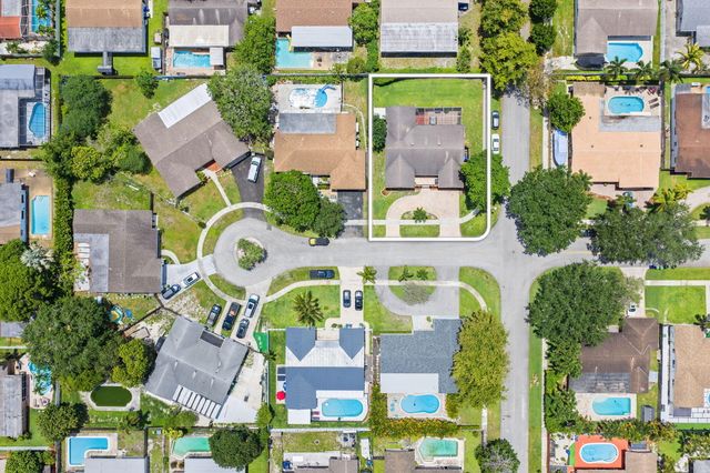 8350 NW 23rd Street, Pembroke Pines, FL 33024