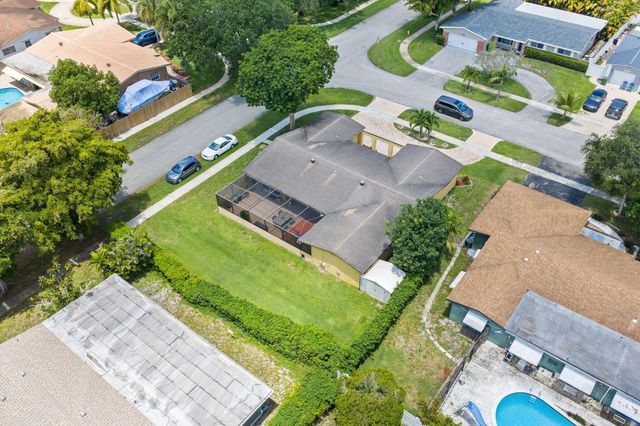 8350 NW 23rd Street, Pembroke Pines, FL 33024