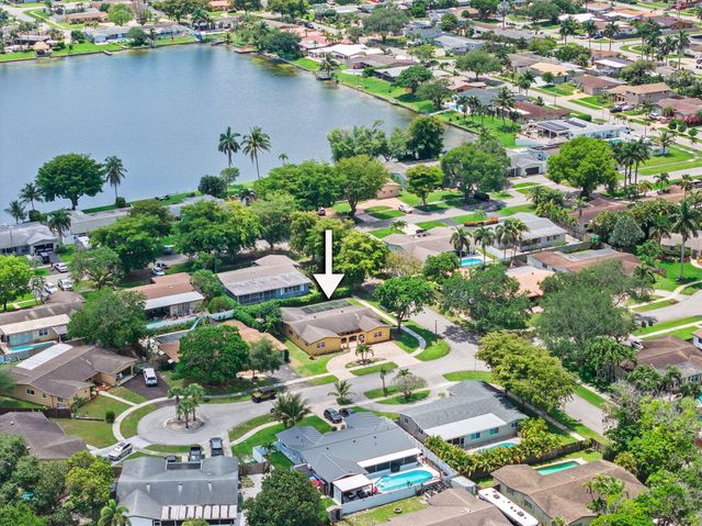 8350 NW 23rd Street, Pembroke Pines, FL 33024