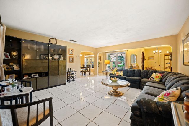 8350 NW 23rd Street, Pembroke Pines, FL 33024