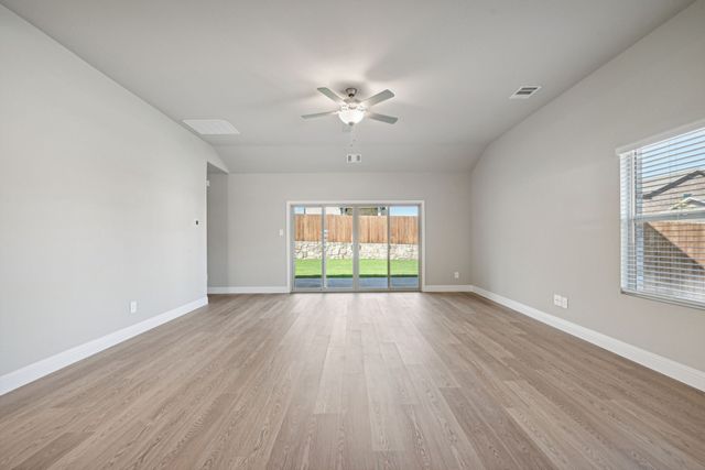 6624 Stone Elm Lane, Fort Worth, TX 76036