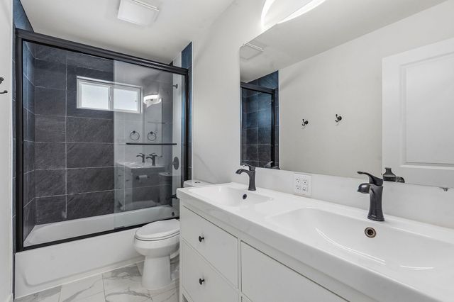 2612 Little John LN, Austin, TX 78704