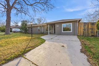 2612 Little John LN, Austin, TX 78704