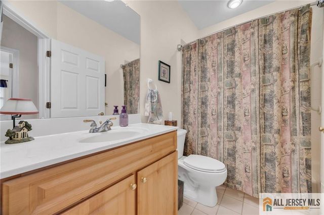 3 Bray Court, Franklin, NJ 08873