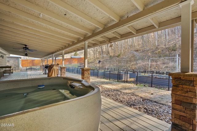 4009 Fieldstone Lane, Cosby, TN 37722