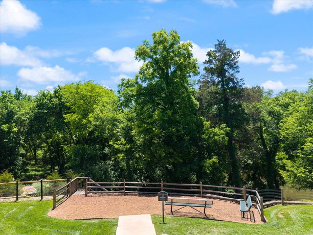 2331 River Terrace Dr, Murfreesboro, TN 37129