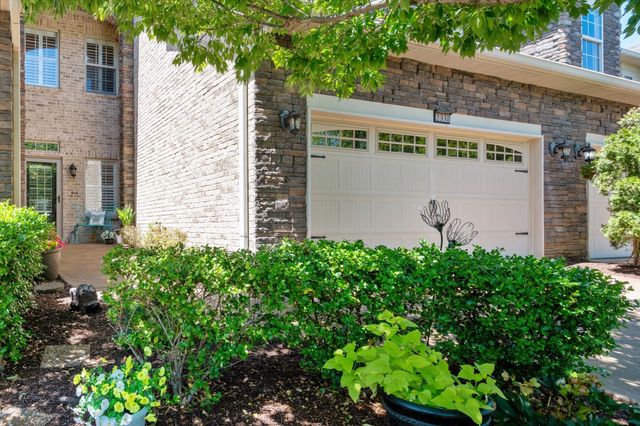 2331 River Terrace Dr, Murfreesboro, TN 37129