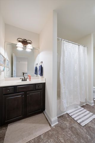 2331 River Terrace Dr, Murfreesboro, TN 37129
