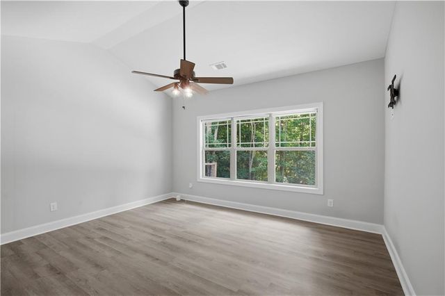 22 Logsplitter Pass, Dahlonega, GA 30533