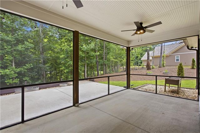 22 Logsplitter Pass, Dahlonega, GA 30533