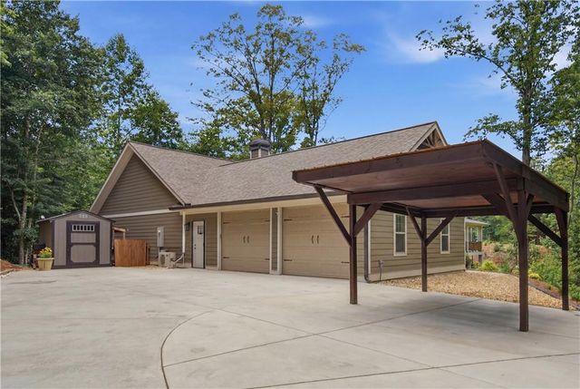 22 Logsplitter Pass, Dahlonega, GA 30533