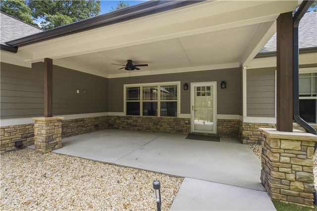 22 Logsplitter Pass, Dahlonega, GA 30533