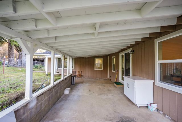 19634 Highway 26, West Point, CA 95255