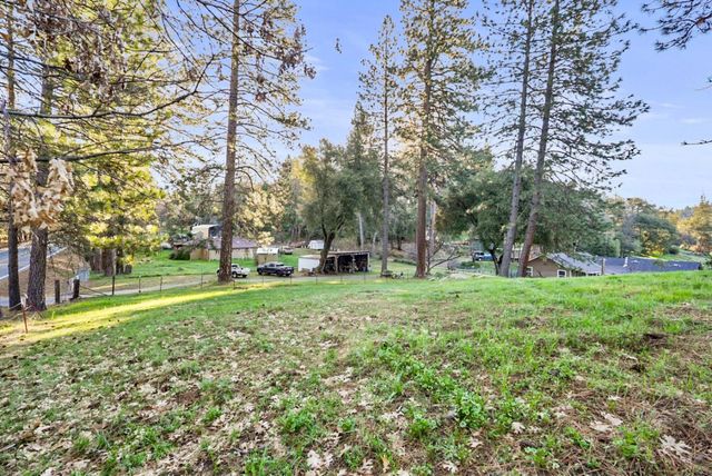 19634 Highway 26, West Point, CA 95255