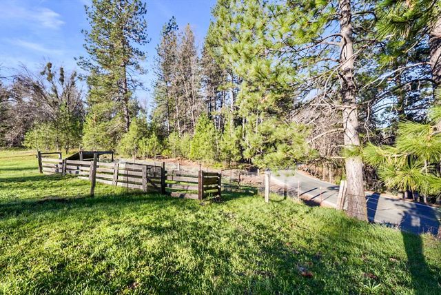 19634 Highway 26, West Point, CA 95255