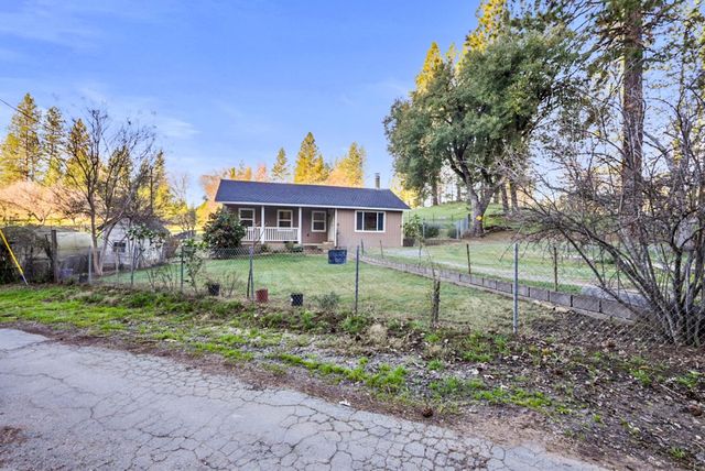 19634 Highway 26, West Point, CA 95255
