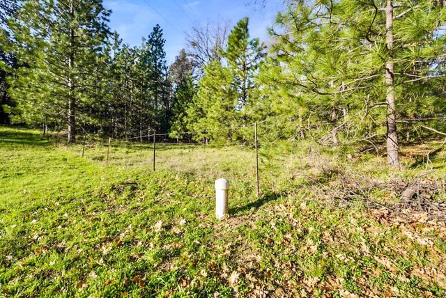 19634 Highway 26, West Point, CA 95255