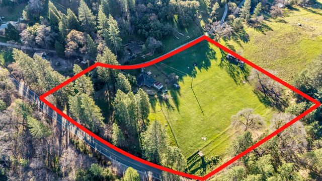 19634 Highway 26, West Point, CA 95255