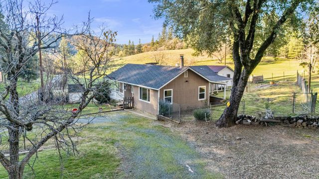 19634 Highway 26, West Point, CA 95255