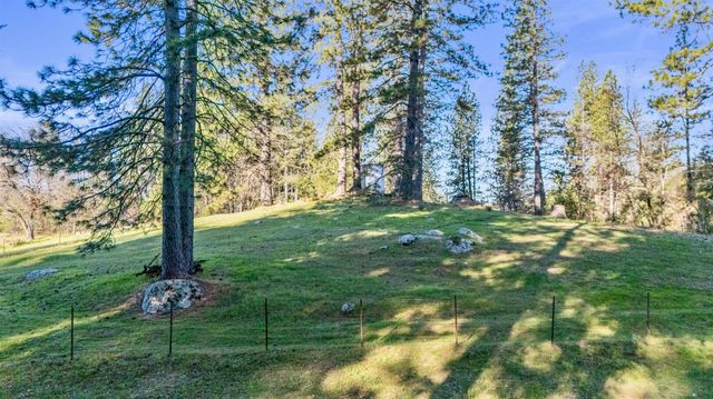 19634 Highway 26, West Point, CA 95255