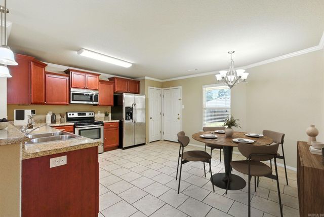 5625 Pin Oak Ln, Sherwood, AR 72117