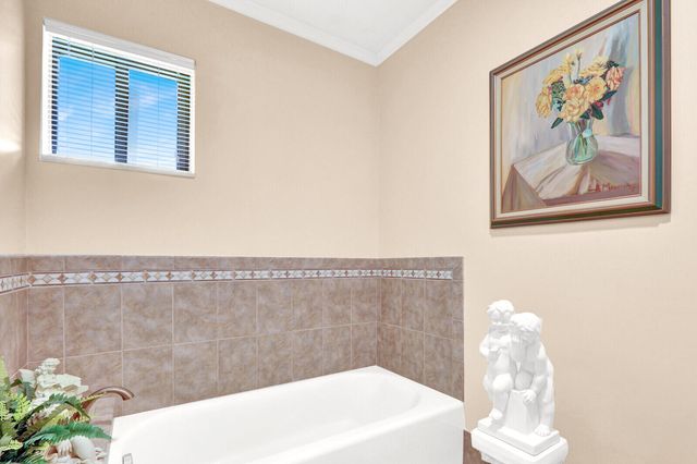 6965 Parisian Way, Lake Worth, FL 33467