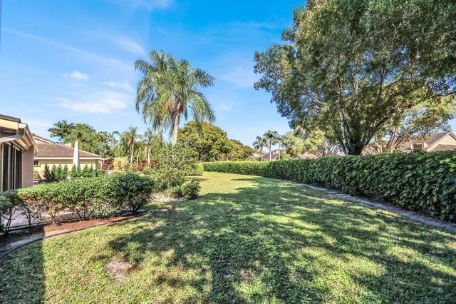 6965 Parisian Way, Lake Worth, FL 33467
