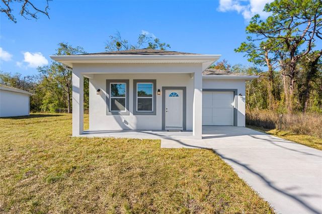 10271 LAKE DRIVE, New Port Richey, FL 34654