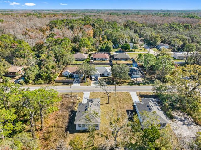 10271 LAKE DRIVE, New Port Richey, FL 34654