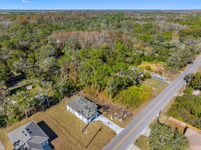 10271 LAKE DRIVE, New Port Richey, FL 34654