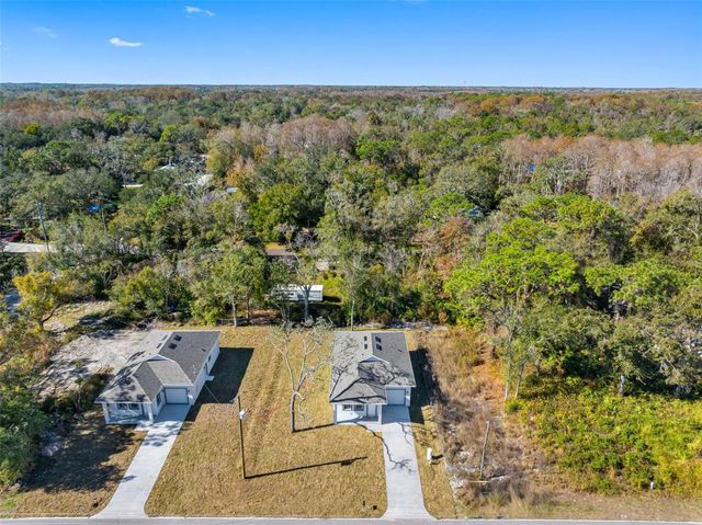 10271 LAKE DRIVE, New Port Richey, FL 34654