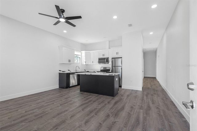 10271 LAKE DRIVE, New Port Richey, FL 34654