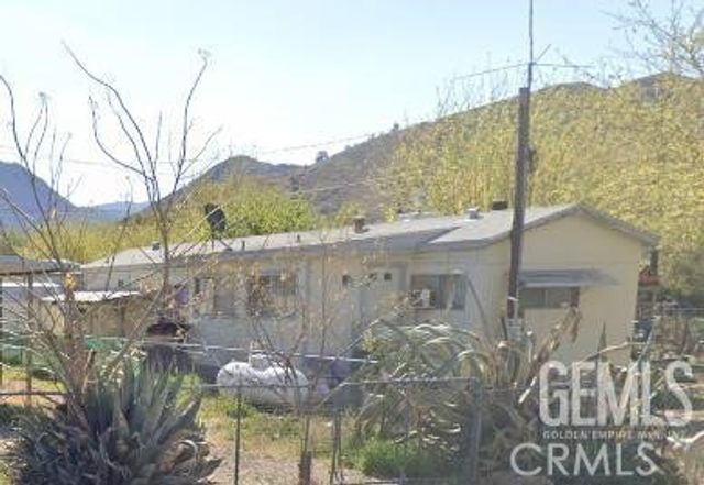 2230 Harnage Street, Mountain Mesa, CA 93240