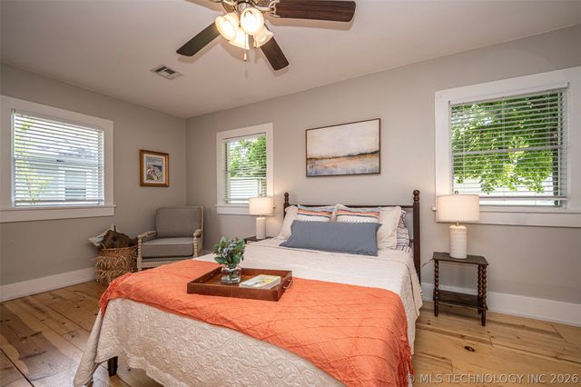 422 NW A Street, Ardmore, OK 73401