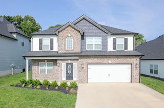 2710 Rafiki Dr, Clarksville, TN 37042