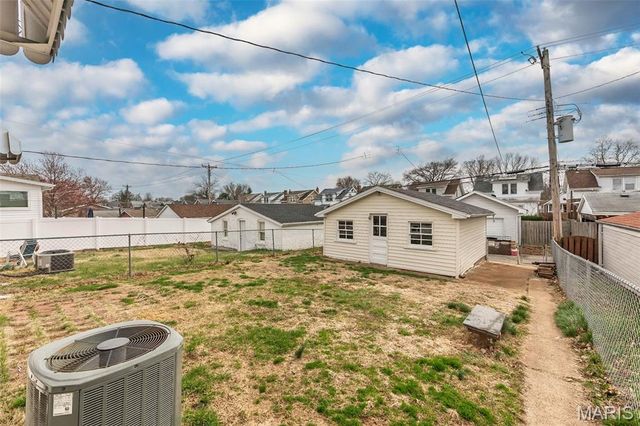 5332 Loughborough Avenue, St Louis, MO 63109