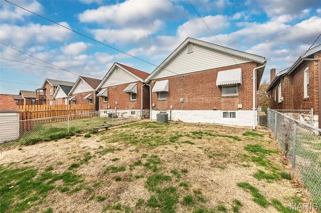 5332 Loughborough Avenue, St Louis, MO 63109