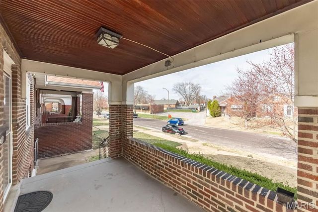 5332 Loughborough Avenue, St Louis, MO 63109